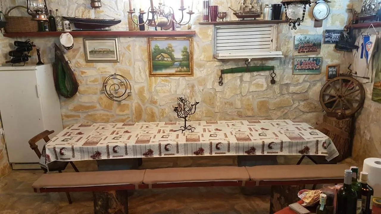 Holiday home Apertment & Studio Fenix Villa Benkovac